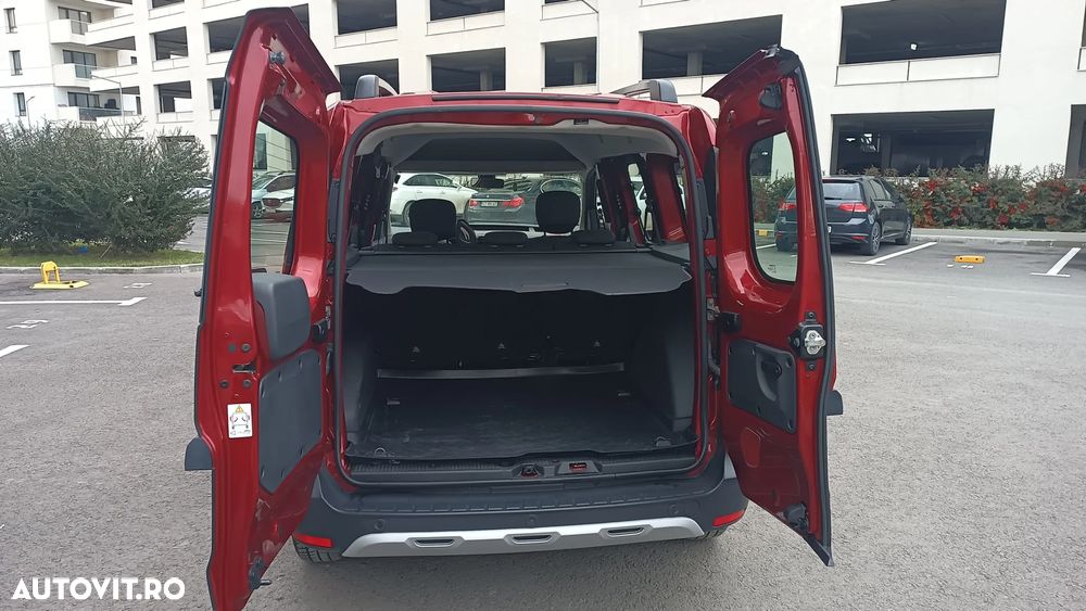 Dacia Dokker TCe 130 GPF Stepway - 9