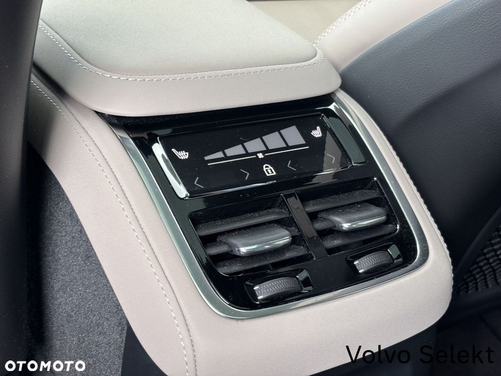 Volvo XC 90 - 18