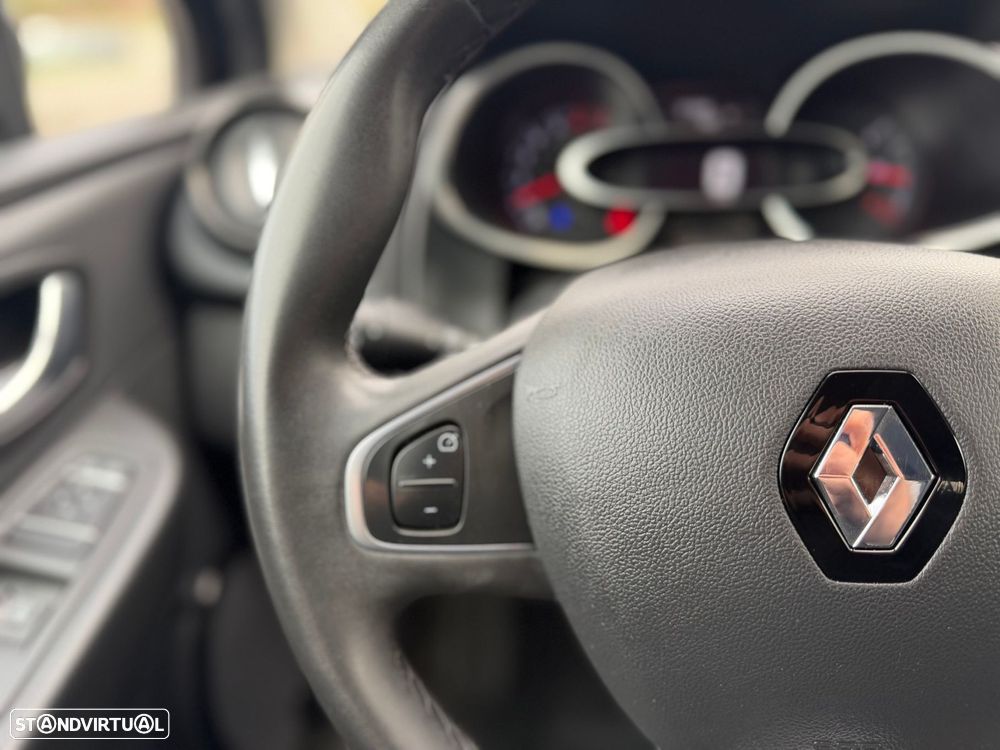 Renault Clio Sport Tourer 0.9 TCE Confort - 16