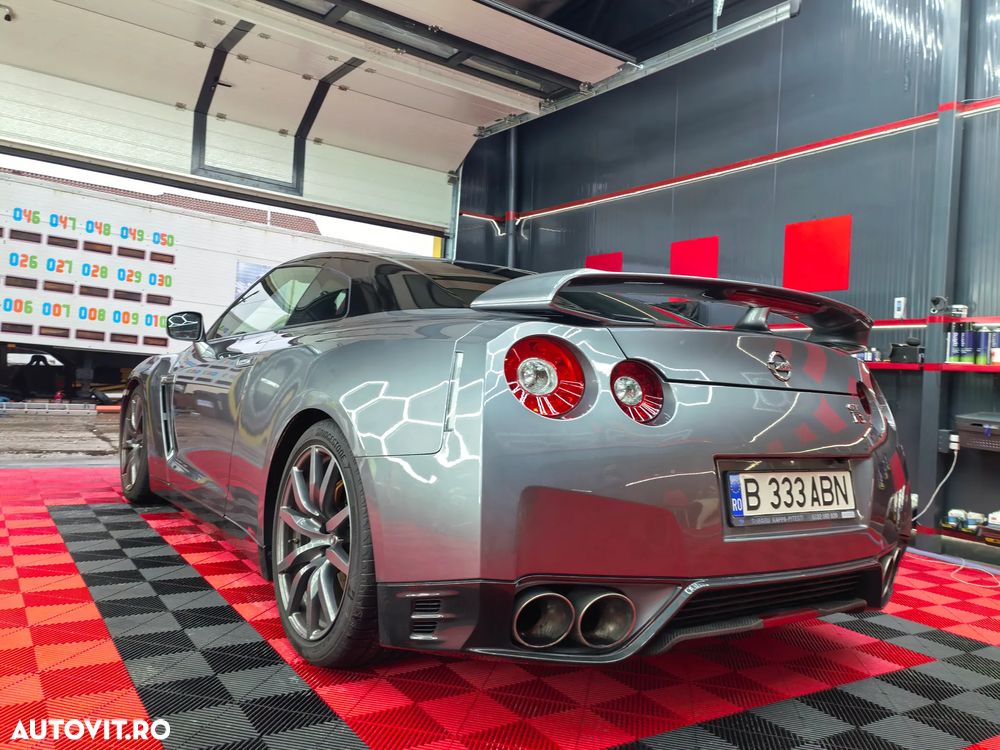 Nissan GT-R Black Edition - 28