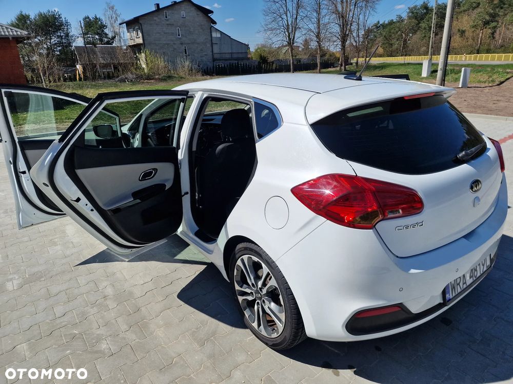 Kia Ceed 1.6 CRDi Business Line - 25
