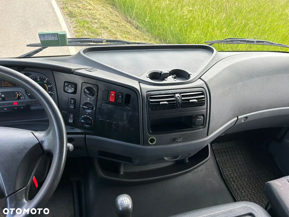 Mercedes-Benz Atego - 14