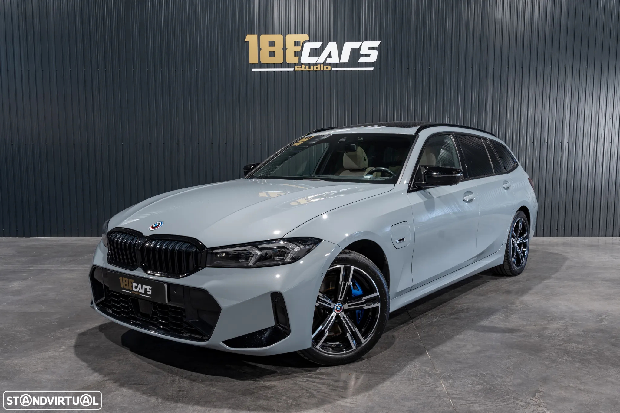 BMW 330 e Touring Pack M Auto - 35