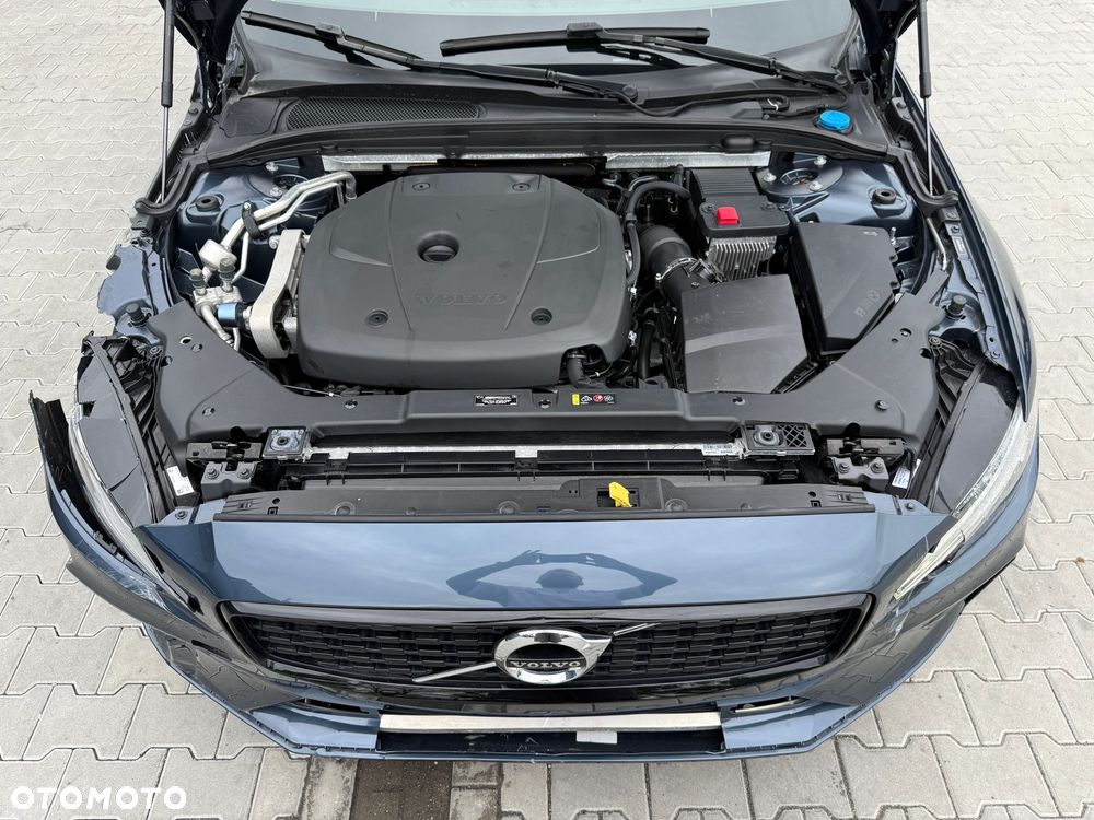 Volvo S60 T5 Momentum Pro - 26