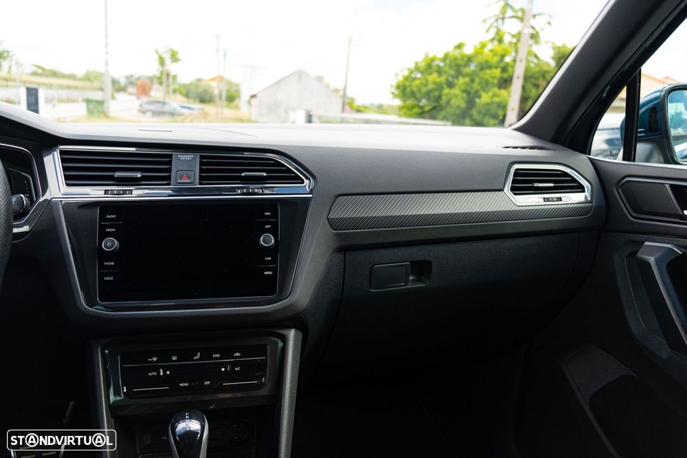 VW Tiguan 1.4 TSI eHybrid R-Line DSG - 29