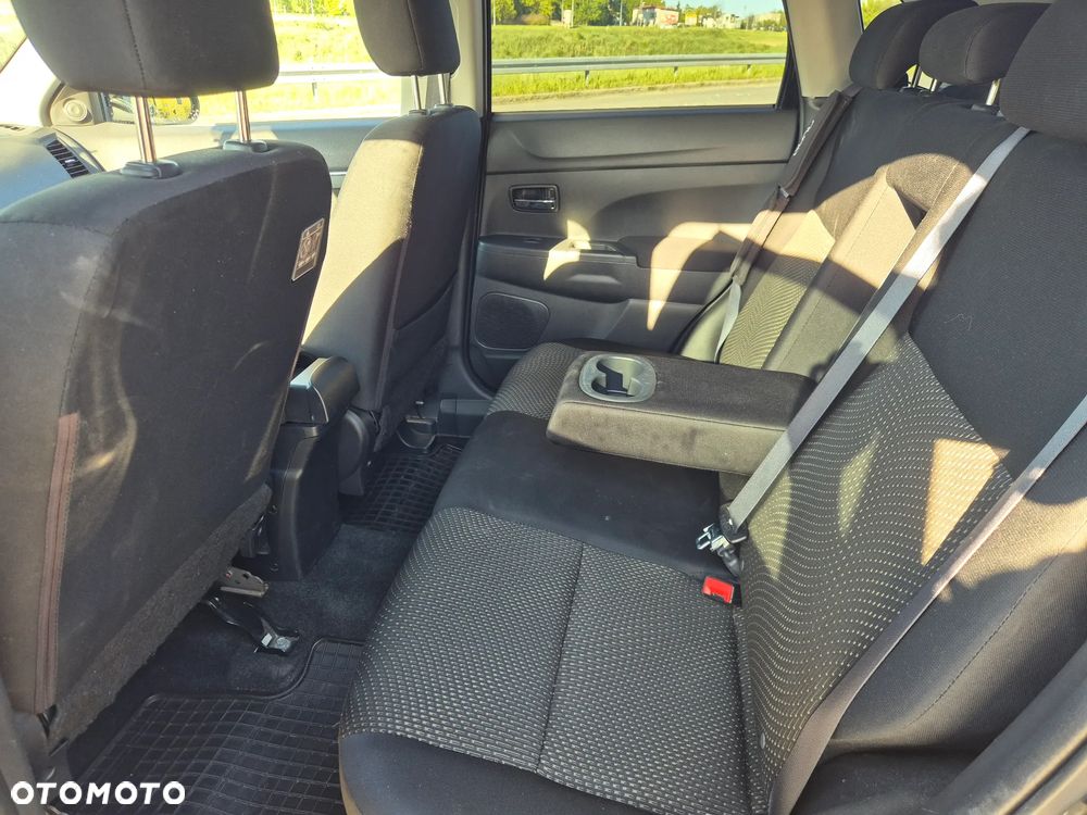 Mitsubishi ASX 1.8 DID Invite 4WD AS&G - 6