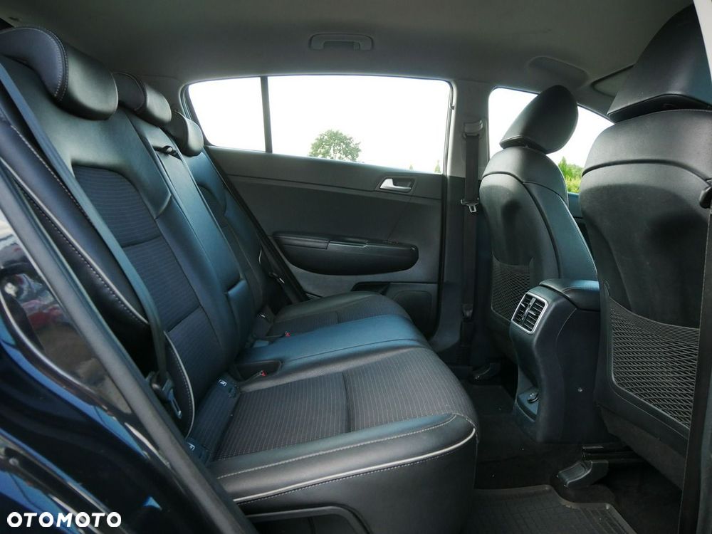 Kia Sportage 1.6 GDI Business Line 2WD - 26
