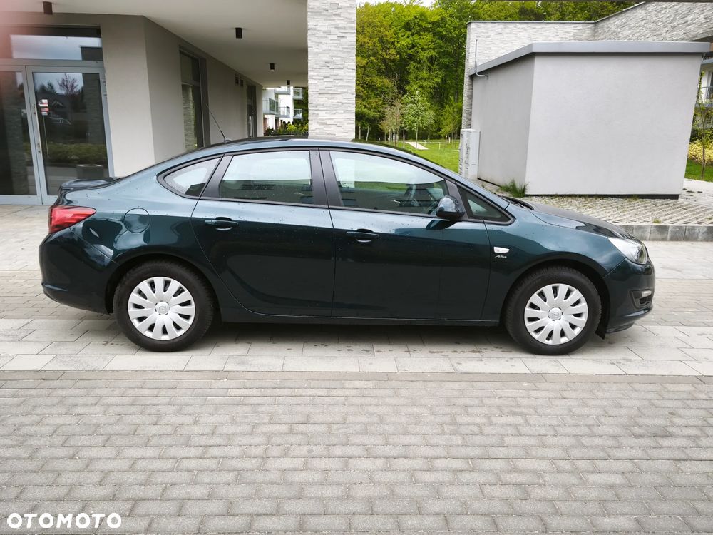 Opel Astra 1.6 Enjoy - 5
