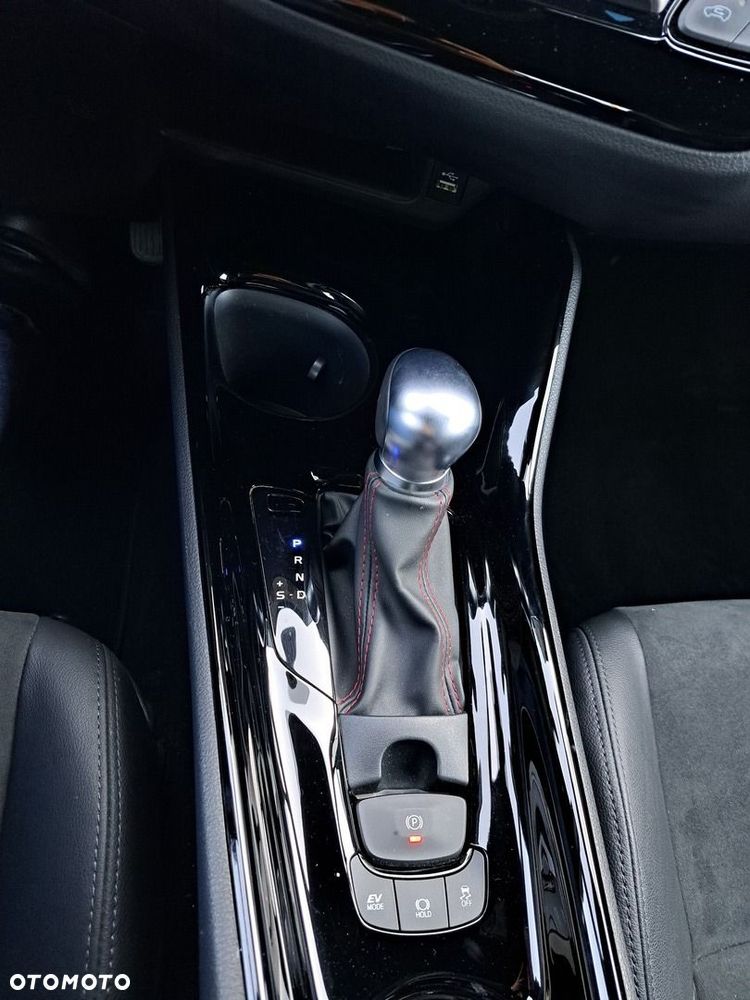Toyota C-HR 2.0 Hybrid GR Sport - 14