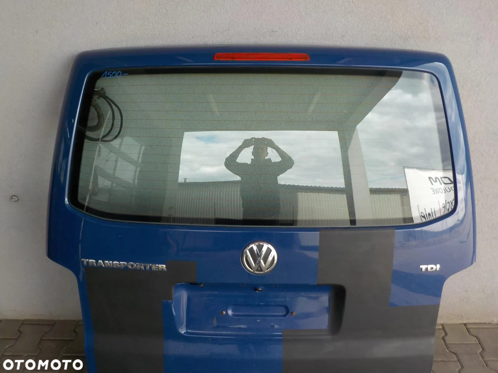 VW T5 KLAPA TYŁ TYLNA Z SZYBĄ - 2