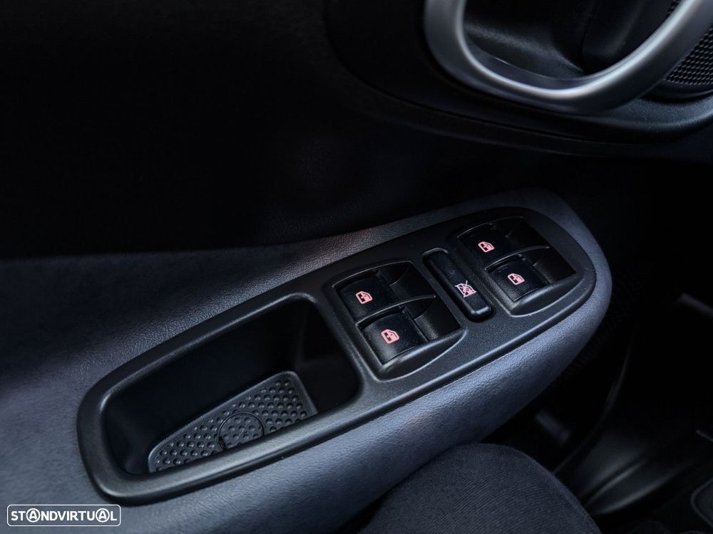 Fiat 500L 0.9 8V TwinAir Lounge S&S - 23