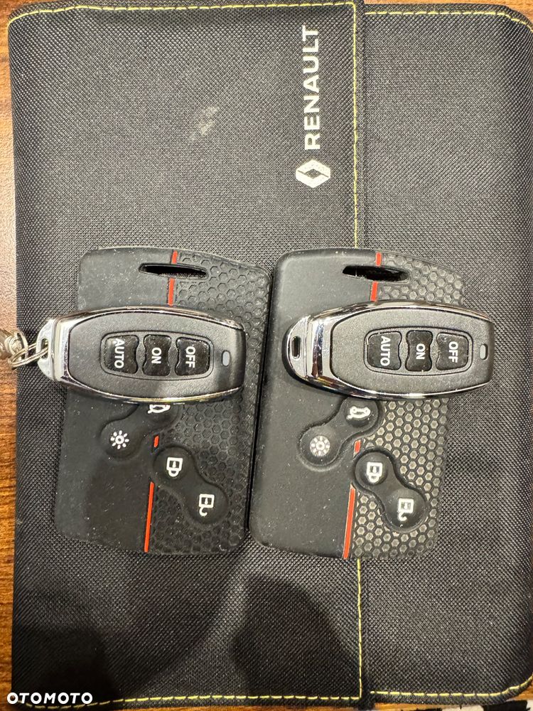 Renault Clio 1.6 Turbo R.S EDC Sport - 2