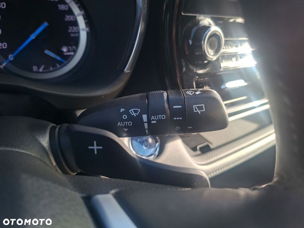 Toyota Highlander 2.5 Hybrid Executive - 20