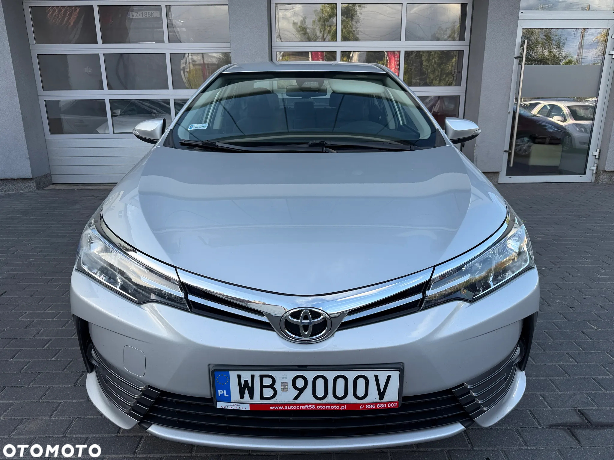 Toyota Corolla 1.6 Classic Plus - 19