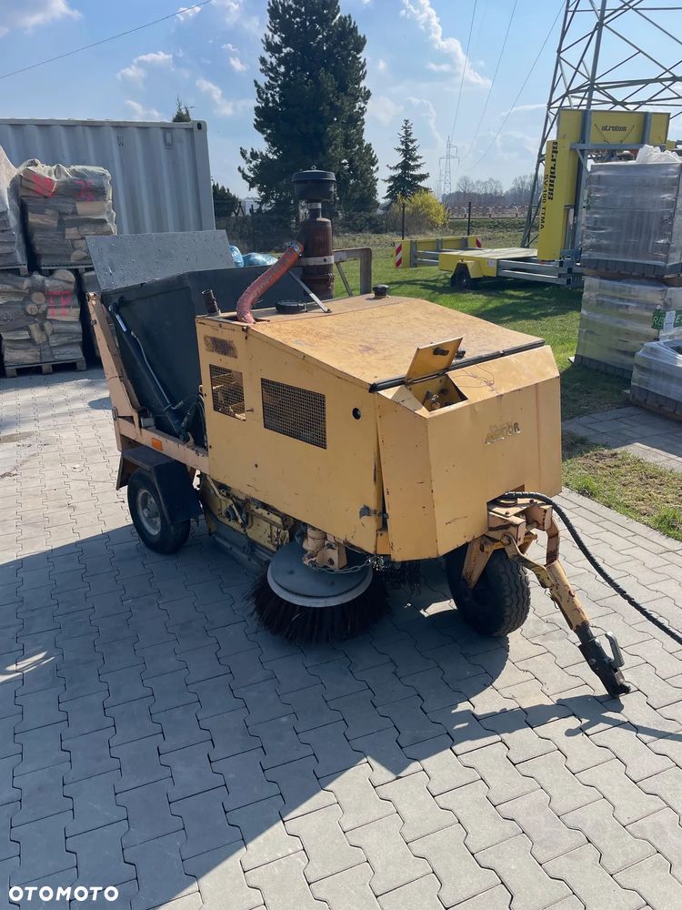 Inny Broddson Minior - 5