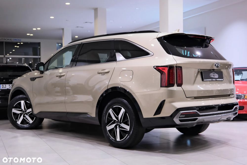 Kia Sorento - 10