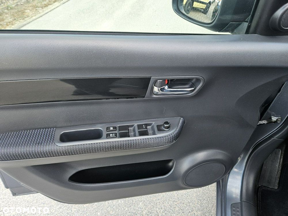 Suzuki Swift 1.3 GS / Premium 4WD - 13