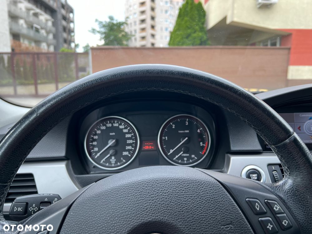 BMW Seria 3 - 2