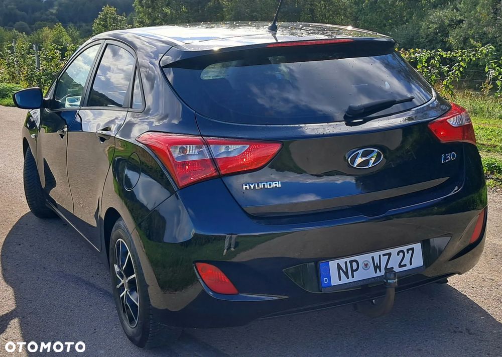Hyundai i30 blue 1.6 GDI Style - 5