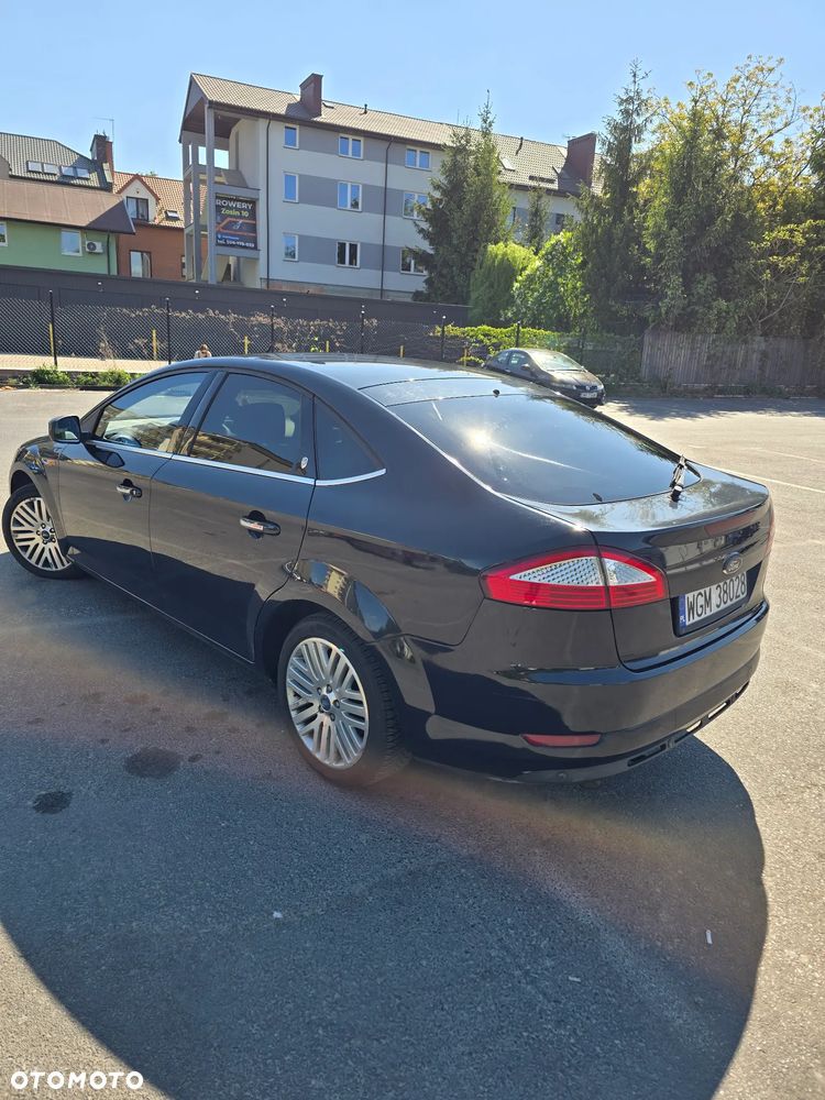 Ford Mondeo 1.8 TDCi Gold X - 32