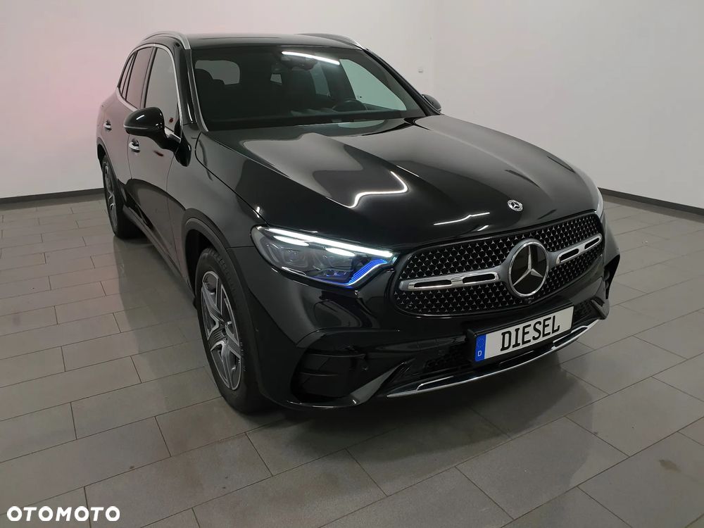 Mercedes-Benz GLC 300 d 4Matic 9G-TRONIC Edition AMG Line - 38