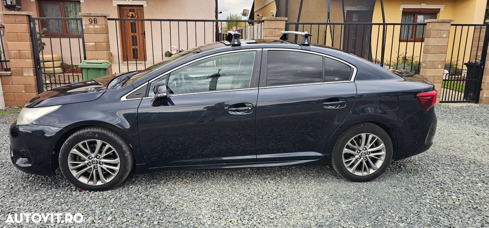 Toyota Avensis 2.0 D-4D Elegance - 16