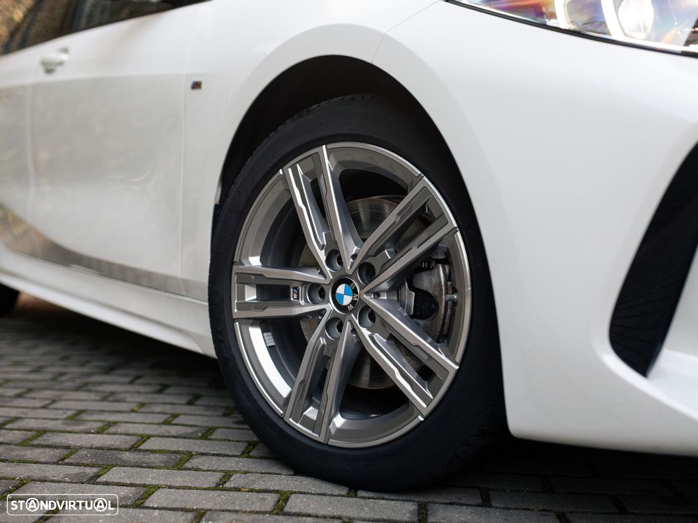 BMW 116 d Pack Desportivo M - 6
