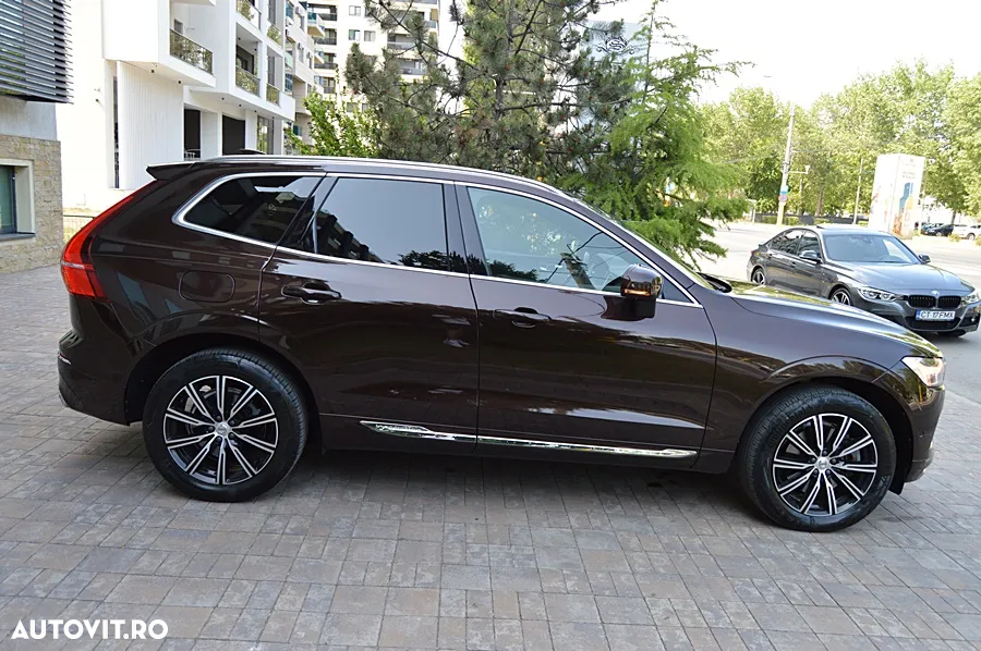 Volvo XC 60 B5 MHEV AT8 AWD Inscription - 32