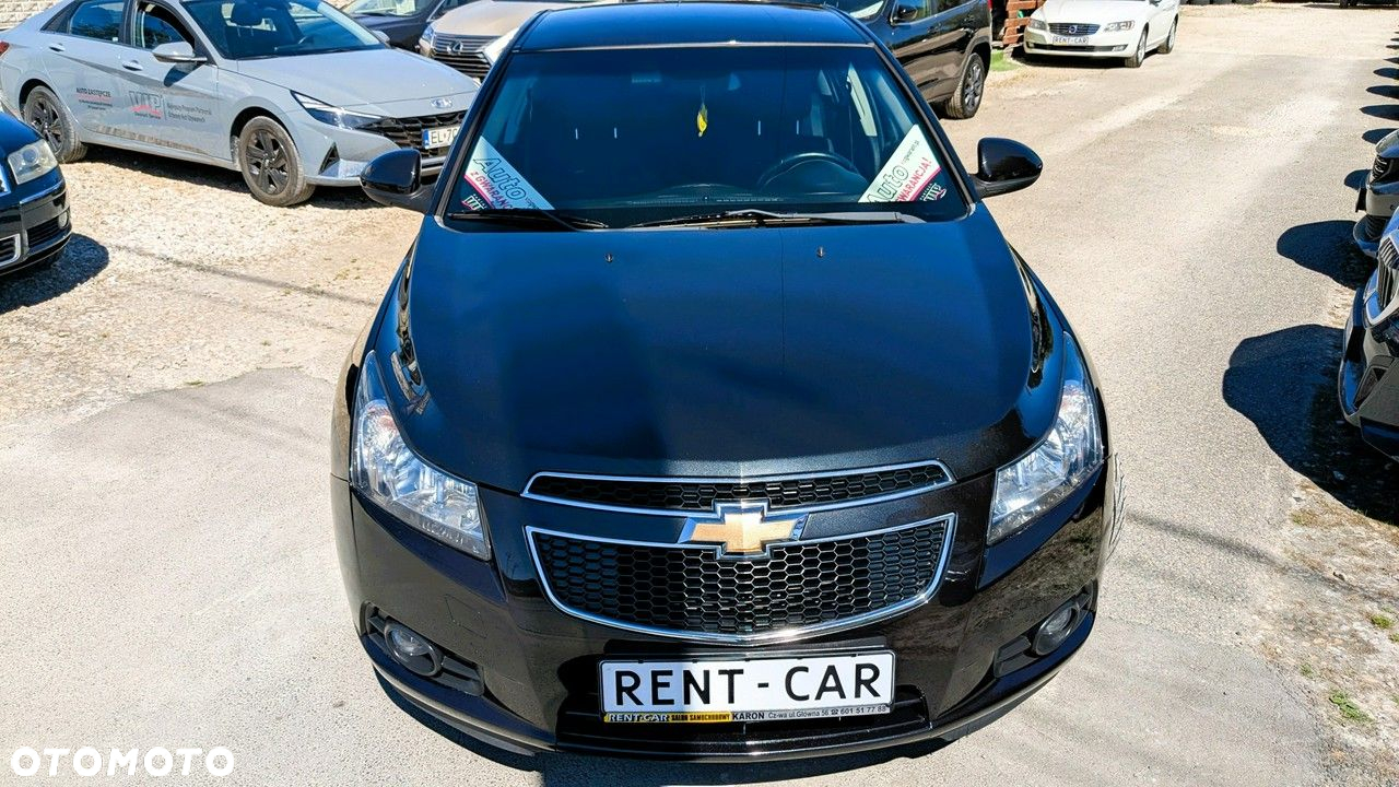 Chevrolet Cruze - 11