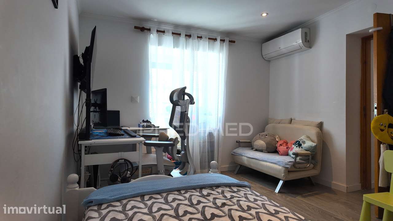Moradia T3 Renovada com Garagem e Quintal em Albernoa, Beja - Grande imagem: 4/33