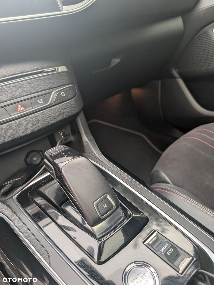 Peugeot 308 2.0 BlueHDi GT S&S EAT8 - 14