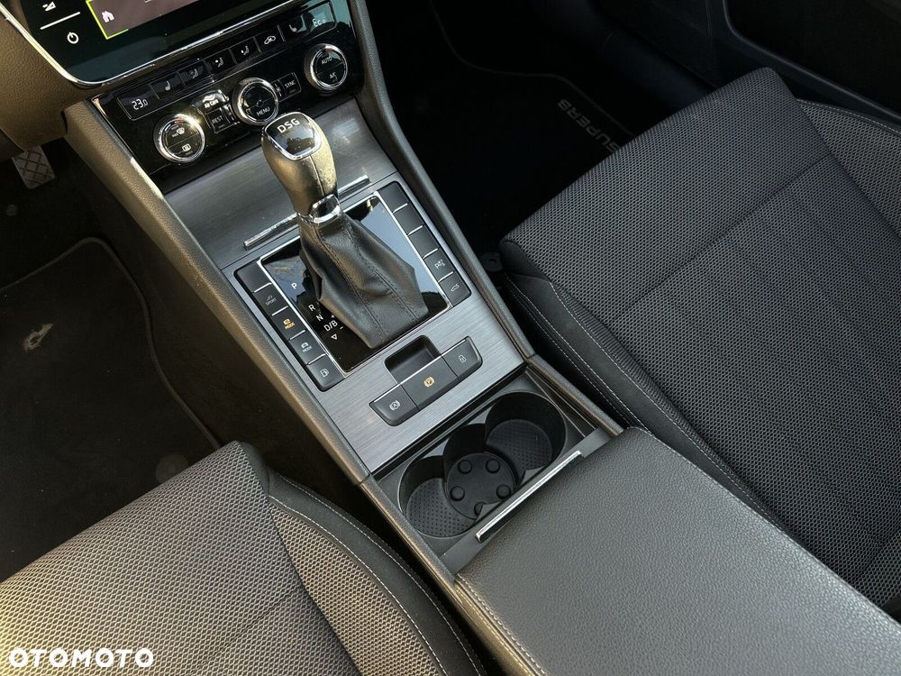 Skoda Superb - 21