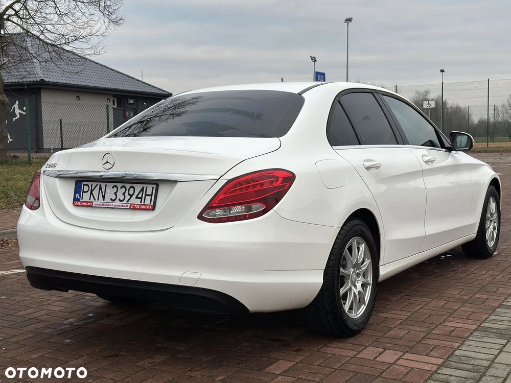 Mercedes-Benz Klasa C 200 Exclusive - 12