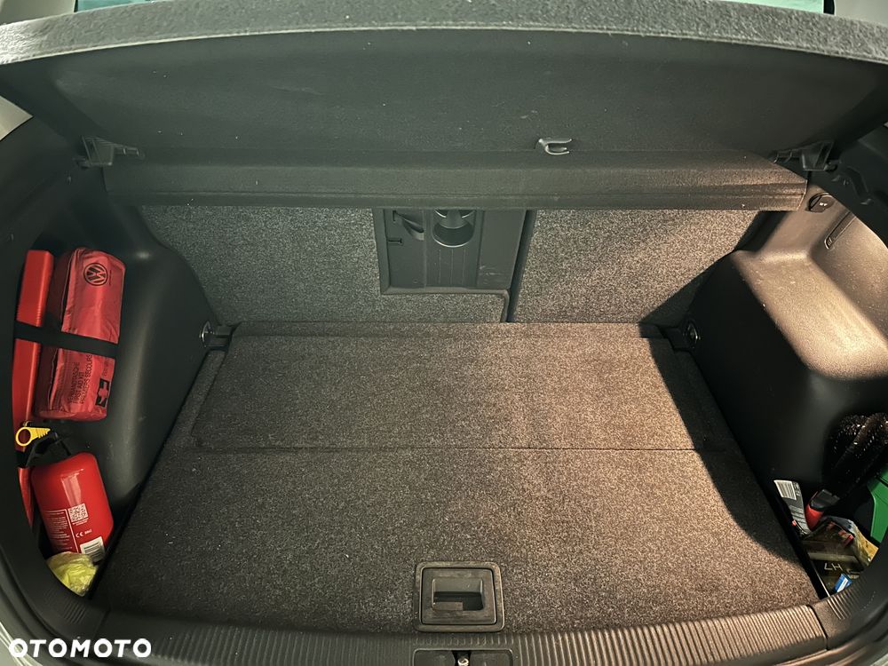 Volkswagen Golf Plus 1.6 TDI DPF Trendline - 12