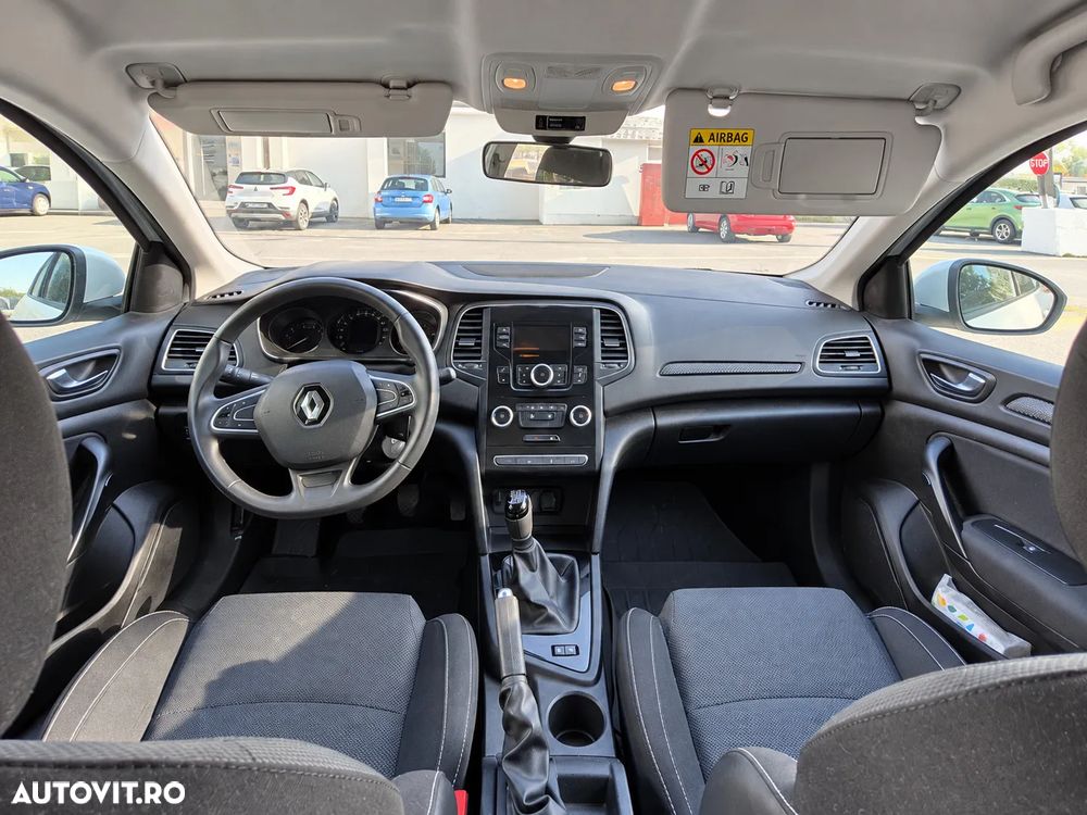 Renault Megane - 7