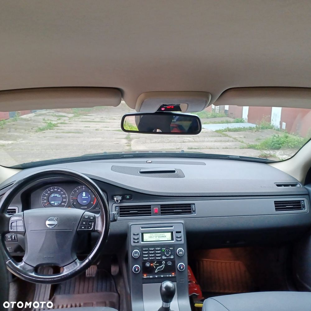 Volvo V70 2.0D Entry - 9