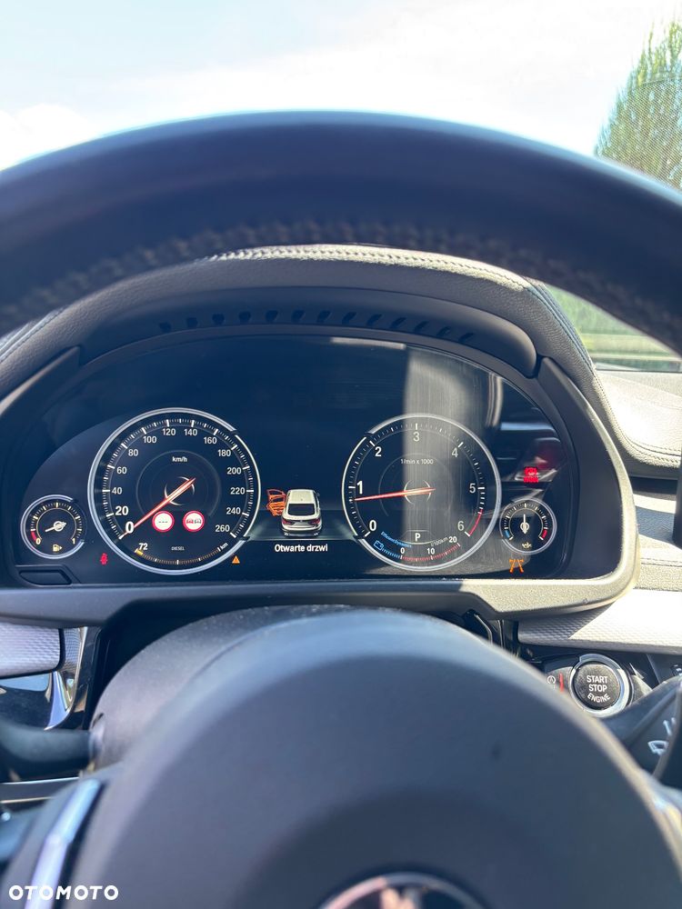 BMW X6 xDrive30d - 18