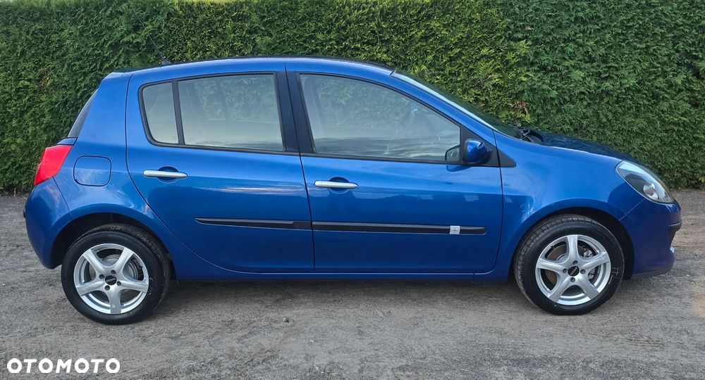 Renault Clio 1.2 16V Exception - 5