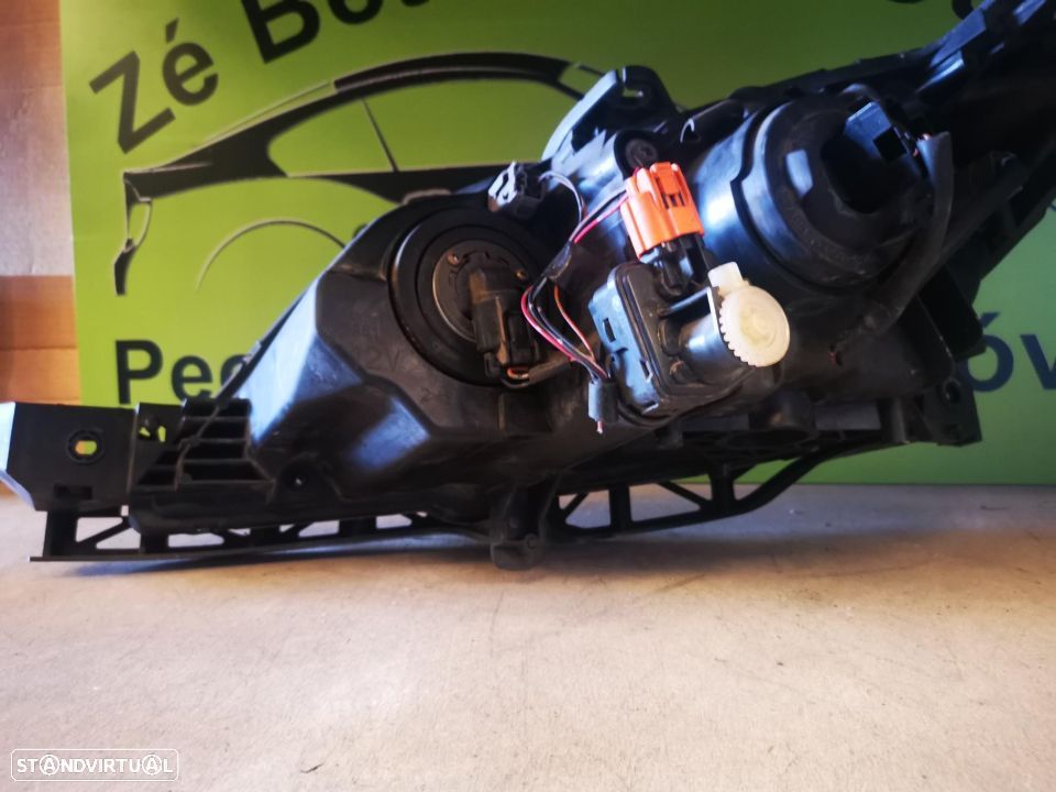 MAZDA 3 FAROL DIREITO - FF131 - 8