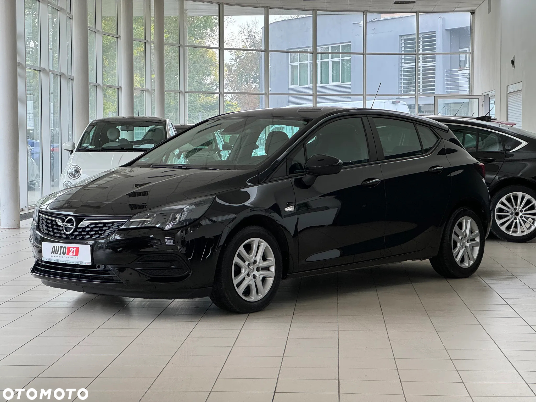 Opel Astra V 1.2 T Edition S&S - 23