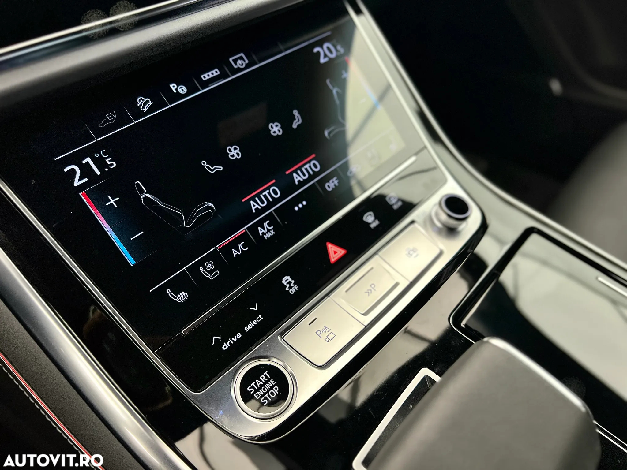 Audi Q7 55 TFSI e quattro Tiptronic PHEV Basic - 28