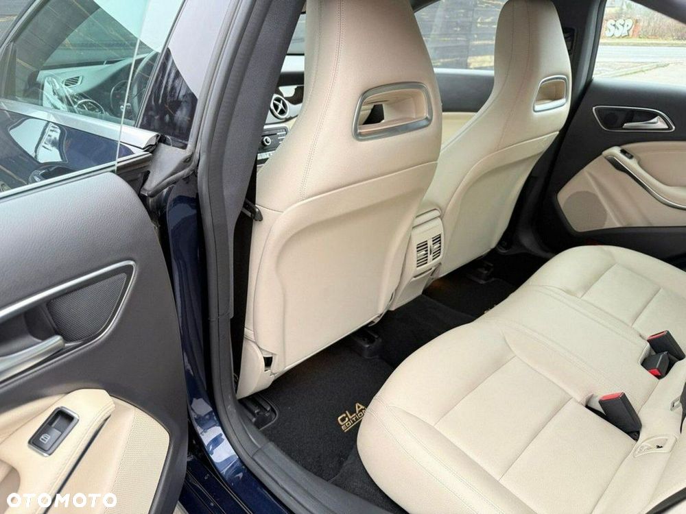 Mercedes-Benz CLA - 36