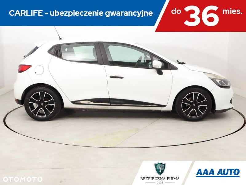 Renault Clio - 8