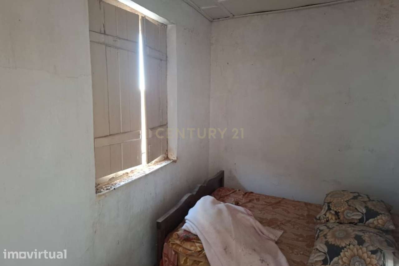 Casa para Recuperar em Alcaravela, Sardoal - Grande imagem: 4/13