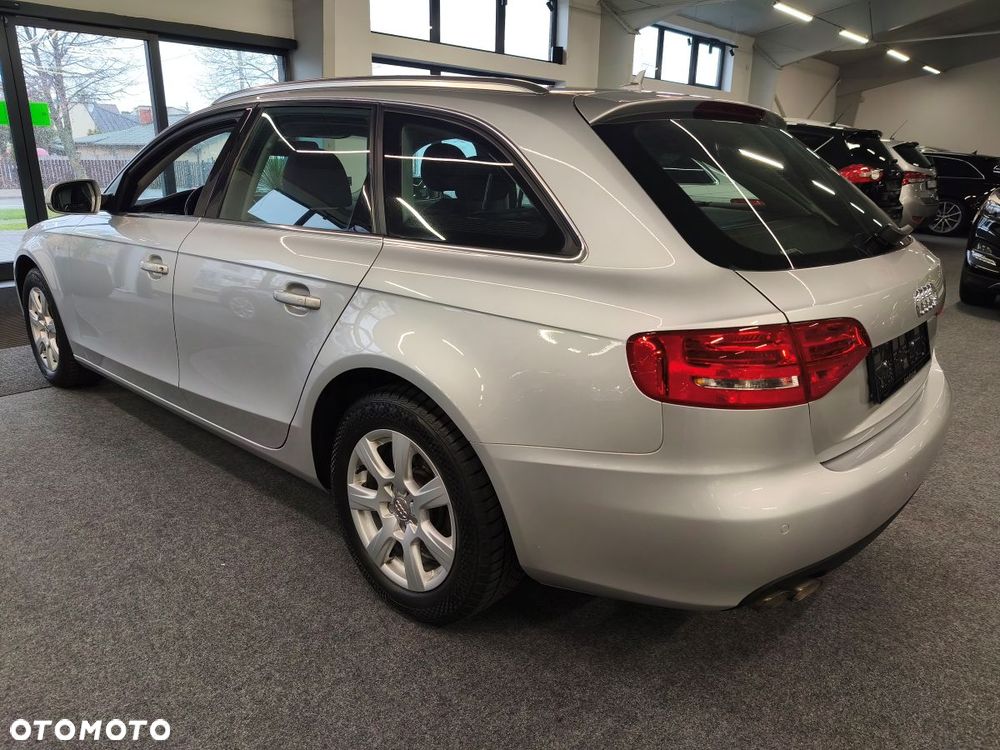 Audi A4 Avant - 5