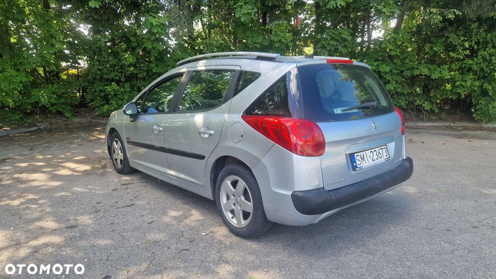 Peugeot 207 95 VTi Premium - 5