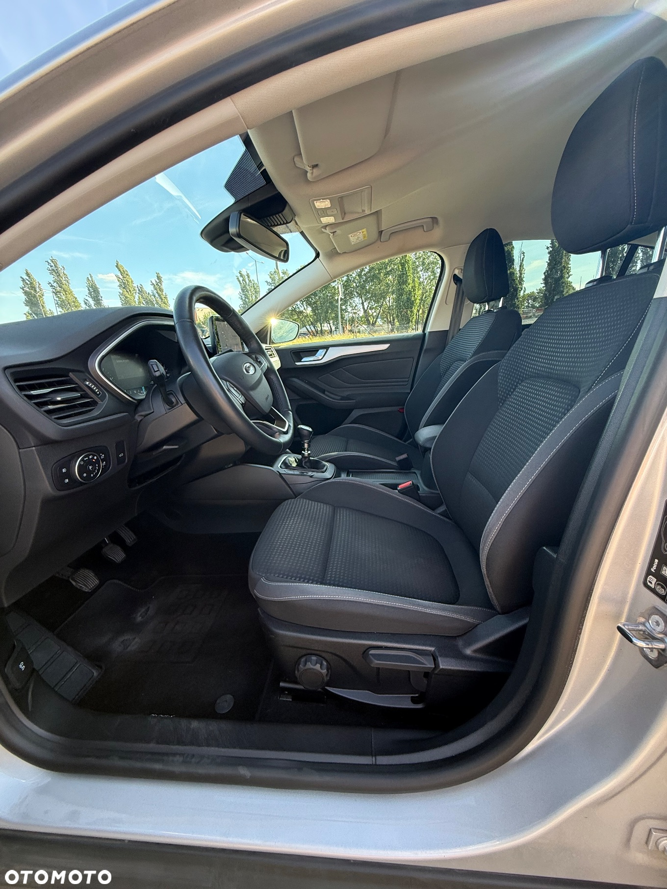 Ford Focus 1.0 EcoBoost Connected - 17
