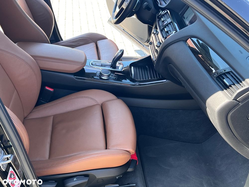 BMW X4 - 27