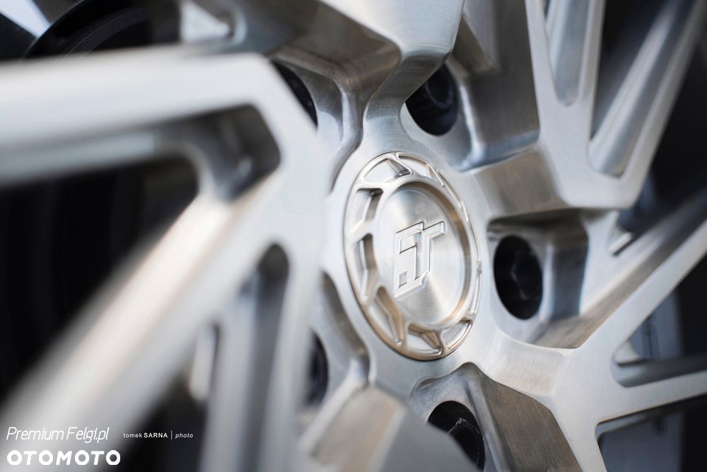 Porsche Taycan 22-calowe felgi Turismo RST  + opony letnie Michelin PS4 - 9