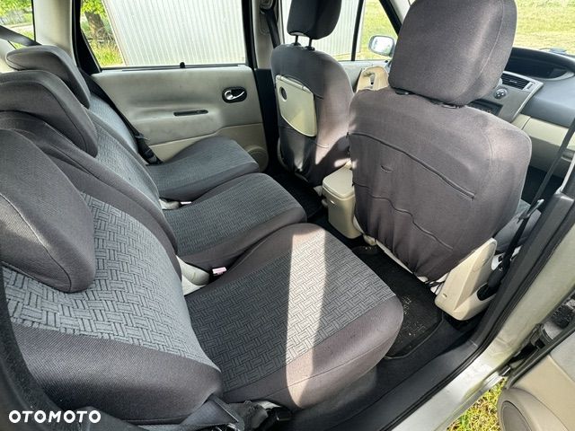 Renault Scenic 1.5 dCi Expression - 6